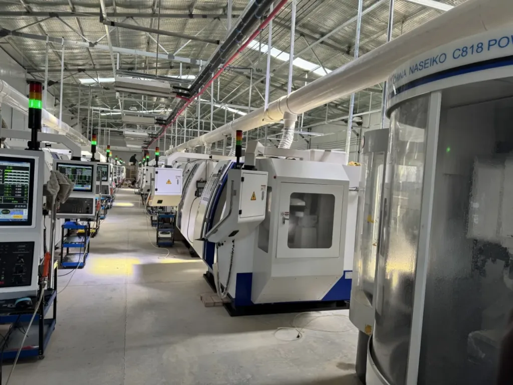 Router bit production workshop in the CUTQOR supply network